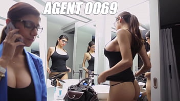 Asante Stone Crushes Mia Khalifa’s Arab Papaya With His Banana On Bangbros