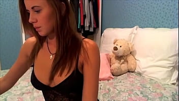Amateur Webcam Anal Play