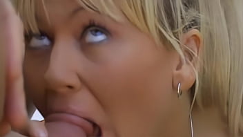 Hot Mom Threesome
