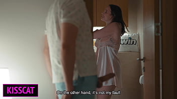 Stepson And Stepmom Stuck Sharing A Hotel Bed—what Wild Secrets Will Come Out Tonight?