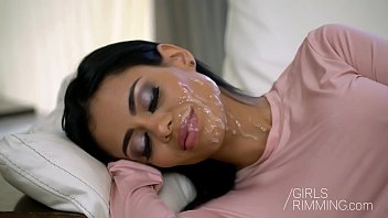 Girlsrimming – Angel Or Demon – Gangbang Rimjob