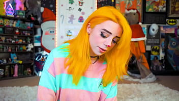 Who’s She Dressed As?