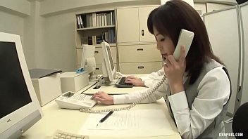 Office Cock Sucking Makes For A Fun Workday