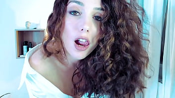 Curvy Italians Are Tough To Ignore…