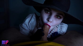 Lady Dimitrescu Cosplay From Resident Evil Village.