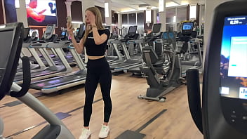 Gym Crush Agrees To Join Me For Bathroom Fun