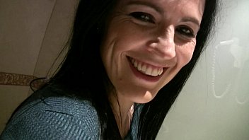 Behind-the-scenes Bathroom Fun With Montse Swinger