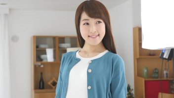 First Time Shooting: Housewife Documentary – Haruka Araki