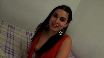 Victoria Dixon’s Debut: Spain’s Finest