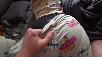 Stepsister Plays Brawl Stars And Gets Distracted