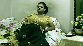 Secret Affair Between Indian College Guy And His Stunning Tamil Sister-in-law Goes Viral