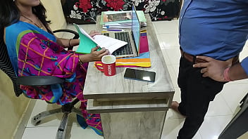 Indian Boss Gets Intimate With Office Assistant In Hindi Audio
