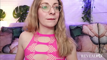 Italian Bombshell’s Wild Dildo Ride