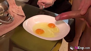 Ainara Enjoys Having Cum Omelettes For Breakfast