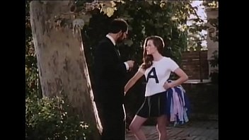 Co-ed Fever (1980) – Uncut Version With Explicit Scenes
