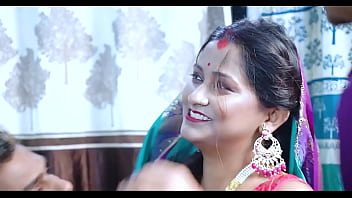 Intimate Moments – A Gentle Encounter Between Husband And Wife In Traditional Attire – Hindi Audio