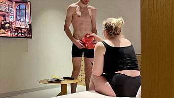 Holiday Gift For My Curvy Stepsister