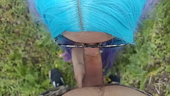 Student Gave A Public Blowjob In The Park