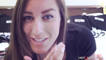Sorority Girl Has A Creamy Climax