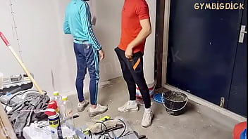 Two Asian Construction Workers Have Sex Outside
