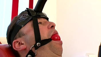 Four Hours Of Pleasure And Pain In Bdsm