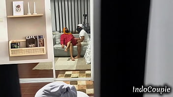 Viral Jakarta: Real Indonesian Couple’s Birthday Surprise – Boyfriend Gives Sex Toy And Cheats With His Friend While Husband Secretly Watches From Next Room