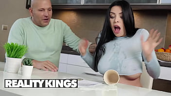 Raven-haired Kira Queen Wants To Rent Thomas’ Place But Insists On Riding Him First – Reality Kings