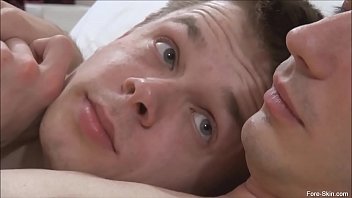 Casual Hookup With An Uncut Guy