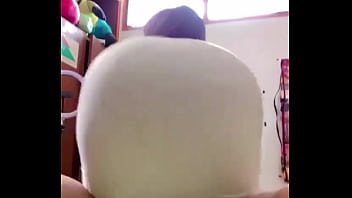 Indonesian Auntie Gets Wild With A Big Dick