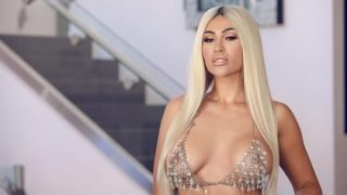 Shaking That Ass All Over That Cock – Cherry Pimps Feat. Assh Lee