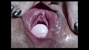 Close-up Insertion Fetish Video Compilation Featuring Large Clitoris