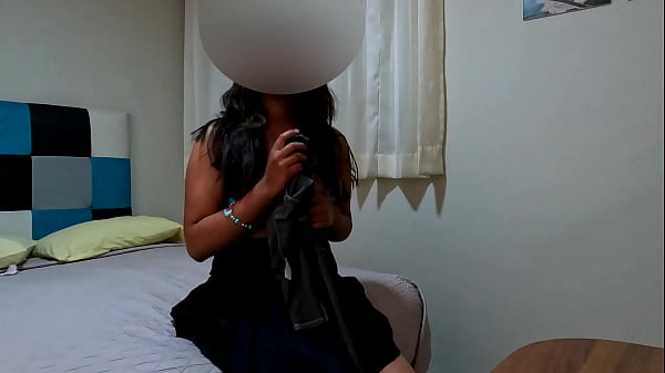 Casting 002 – Laura The Shy Student Who’s Never Given Oral Ends Up With A Creampie, No Condom (free Version)
