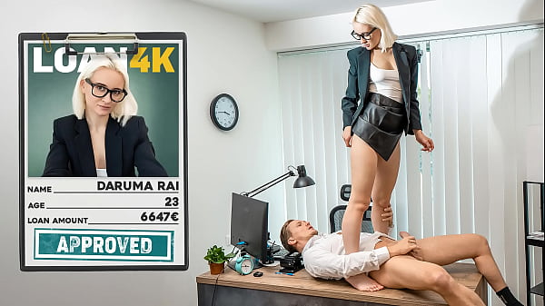 Office Affair: Cheating Secretary And Loan Manager Get Intimate