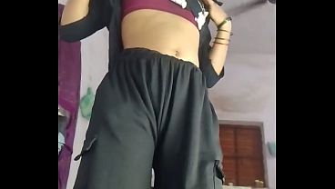 Horny Indian Bhabhi Gets Pounded Hard In Reverse Cowgirl, Moaning In Hindi