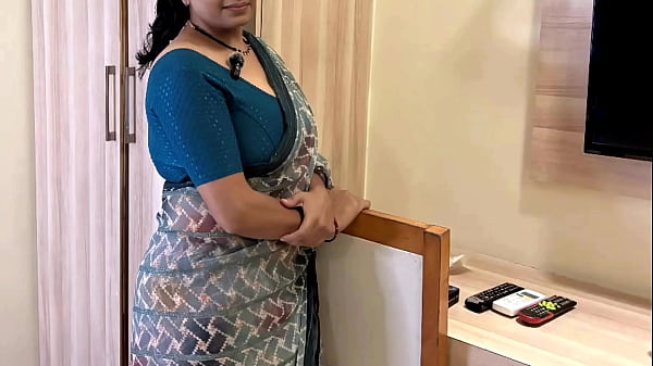 Bhabhi’s New Flat Seduction: Gifting Her Horny Neighbor Devar A Steamy First-time Hindi Xxx Surprise