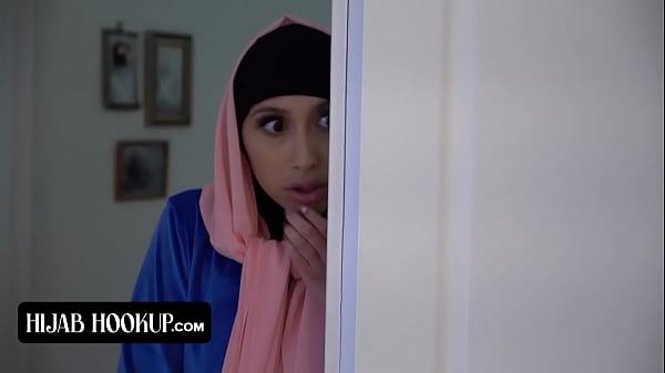 Horny Teacher Ravages The Tight Pussy Of A Curious, Hijab-wearing Beauty With A Perfect Ass