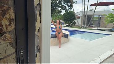 Peeping Stepbrother: Poolside Pleasure Leaves Him Aching And Hard