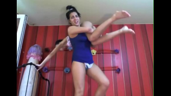 Sultry Sapphic Cam Show: Lifting And Carrying Her To Ecstasy
