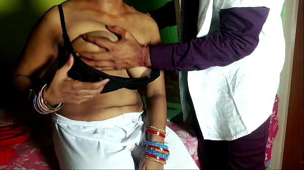 Doctor Pounds Patient’s Tight Pussy With Hindi Dirty Talk