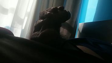 Real Morning Wood – 11 Minutes Of Hard Edging And A Thick, Messy Load.
