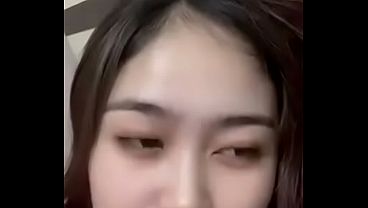 Indonesian Chick Going Live, Spreading Wide For The Camera