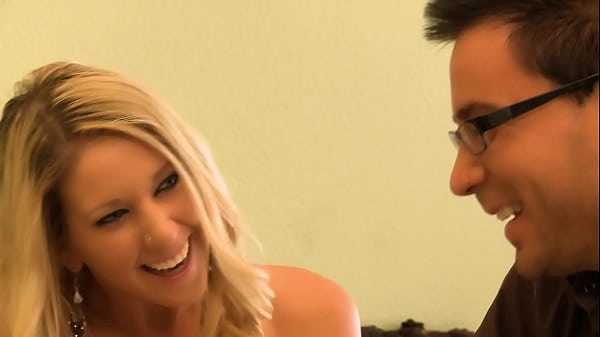 Blonde Milf Alysha Rylee Getting Her Throat And Pussy Fucked Hard