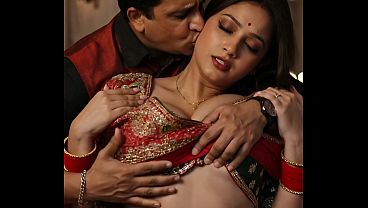 Hot Bengali Bhabhi’s Tits Get Squeezed In A Steamy Romance